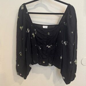 Abound Black Floral Smocked Long Sleeve Top – Size XL